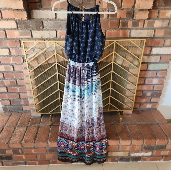 Enfocu Boho Colorful Maxi Spaghetti Dress. SIZE 6 - Picture 4 of 13
